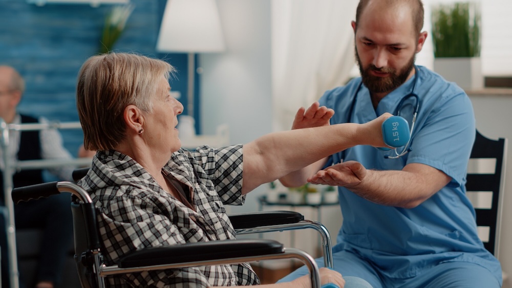 Why Choose SpinePro for Geriatric Physiotherapy?